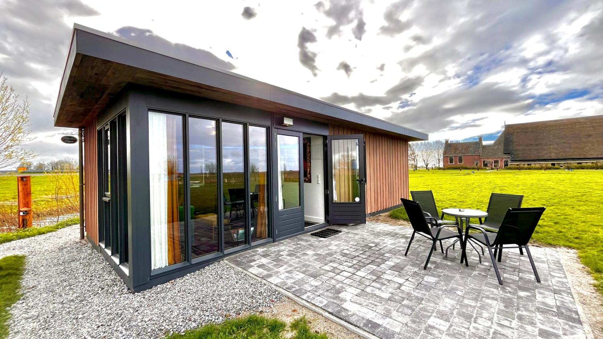 Albertine Agnes Tiny House Franeker Exterior photo