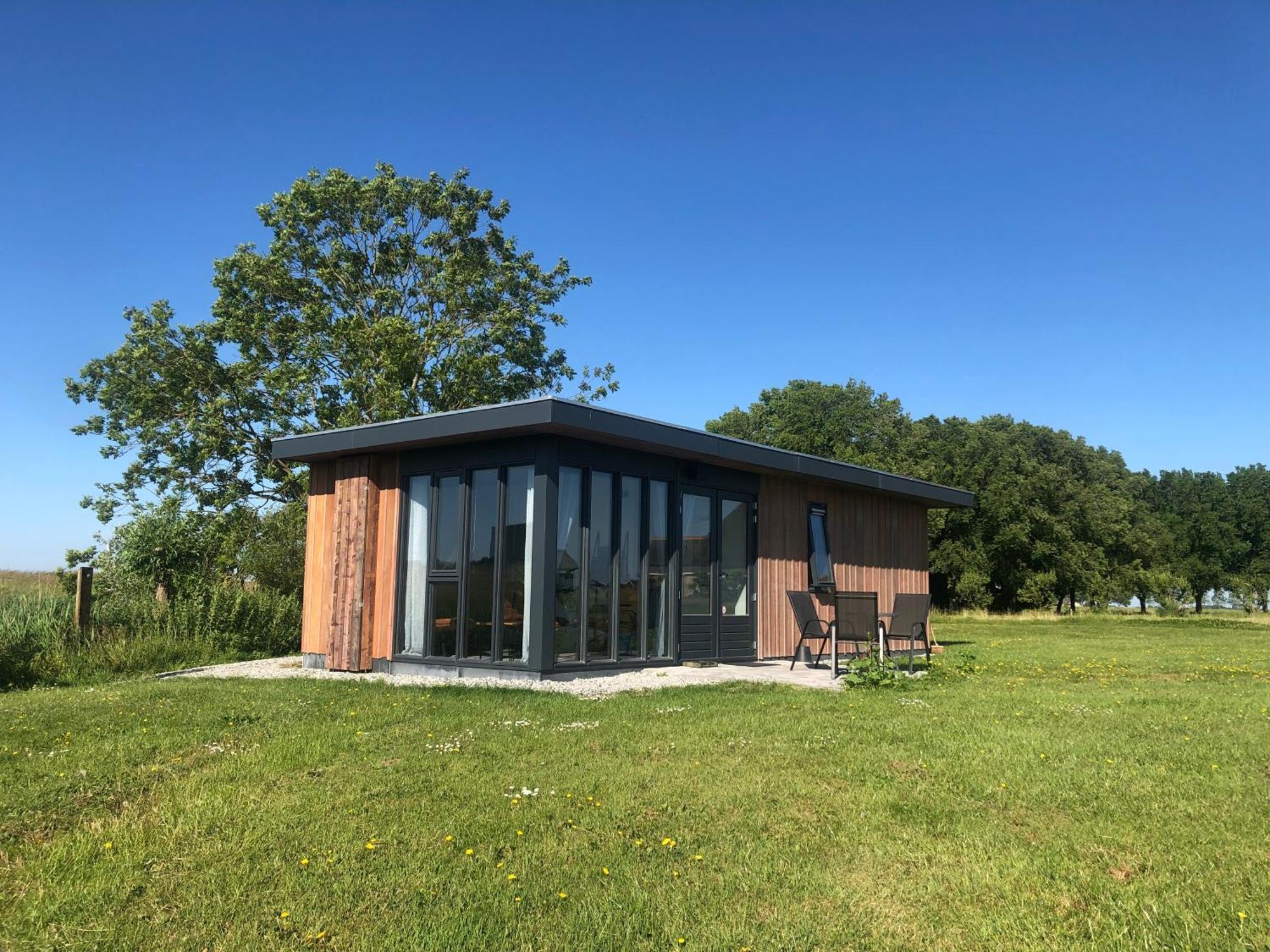 Albertine Agnes Tiny House Franeker Exterior photo
