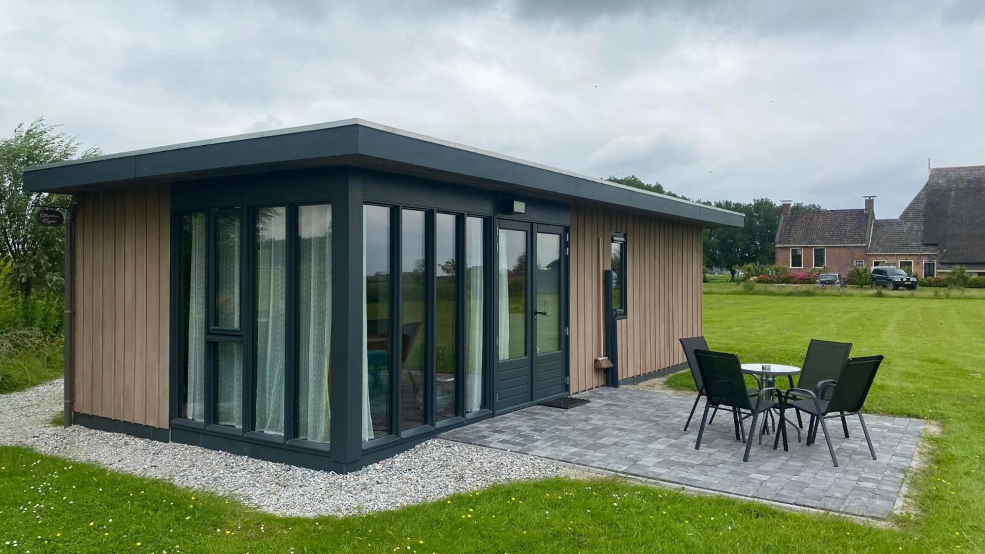 Albertine Agnes Tiny House Franeker Exterior photo